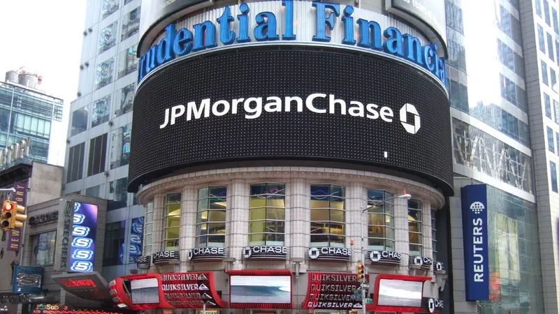 Sediu al marii bănci americane JP Morgan Chase, din New York - Foto: Flickr/Ben Sutherland