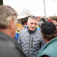 Liviu Bostan, candidat PNL Vrancea la Senat arată ce trebuie să se schimbe în administrația locală pentru ca oamenii să aibă o viață mai bună și de ce reforma substanțială este inevitabilă Foto: Facebook/Liviu Bostan CMF 11240002