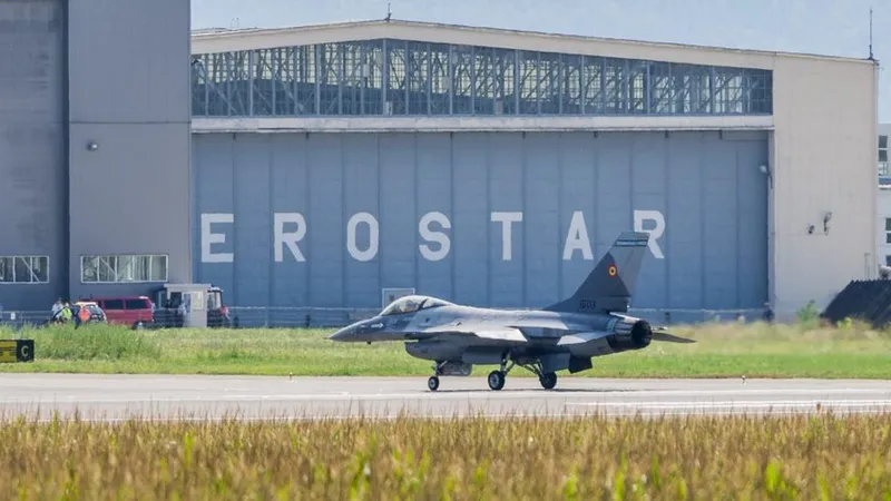 Aerostar Bacău renaște. Repară F-16 și Black Hawk, cifra de afaceri a crescut cu 24% în 2024 - Foto: defenseromania.ro