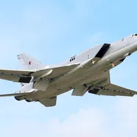 Bombardier supersonic al Rusiei a lovit, în Marea Neagră, o navă comercială. Motivul e incredibil - Foto: Twitter