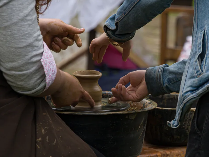 Târgul Olarilor- Foto: PEXELS PHOTOS/Данило Чипурко