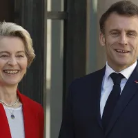 3 aprilie 2023: Emmanuel Macron o primește pe Ursula Von Der Leyen, la Paris - Foto: Profimedia Images