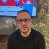 Conspiraționistul Mădălin Ionescu nu crede în COVID, dar a ajuns în stare gravă la spital cu omicron / youtube