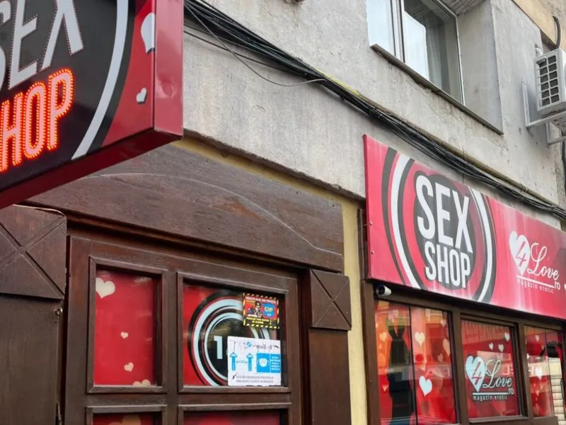 Sexshop-urile din Iași se întrec în promoții în preajma Valentine’s Day. Raid prin oraș - Foto: ZdI