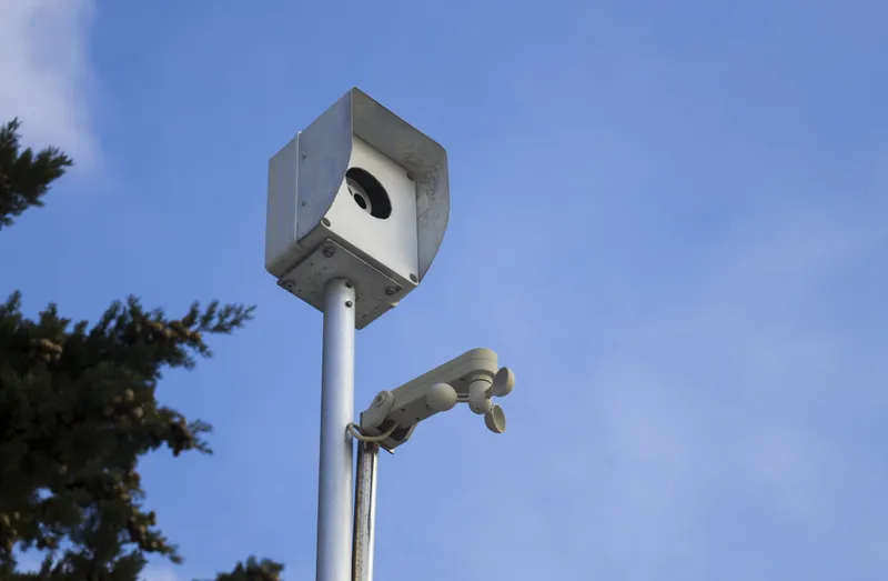 radar - Foto: magnific (rol ilustrativ)
