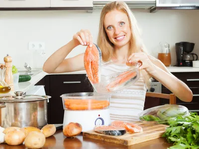 De câte ori pe săptămână este bine să mănânci pește? Ai grijă la microplastice - Foto: Freepik (Imagine cu rol ilustrativ)