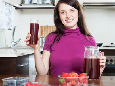 Elixirul roșu care îți curăță ficatul și îți dă energie. Îl găsești în orice piață - Foto: Freepik