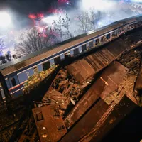 Catastrofă feroviară lângă Salonic, Grecia. Două trenuri s-au lovit frontal: peste 32 de morți. - Foto: Profimedia Images