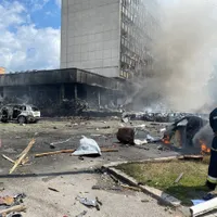 Două rachete au lovit, joi, Piaţa Victoriei din Viniţa, una dintre cele mai aglomerate zone ale oraşului. / Foto: Profimedia