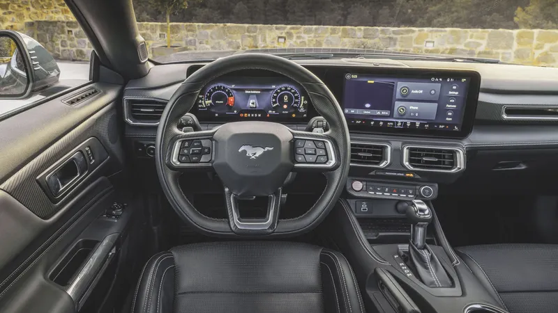 Povestea celei mai vândute mașini sport: „Pony car” a ajuns la 60 de ani și a 7-a generație. Tot V8! - Foto: Ford