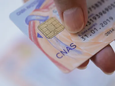 Cardurile de sănătate, blocate. Sistemul informatic al CNAS nu funcționează. Ce spun medicii - Foto: Profimedia images