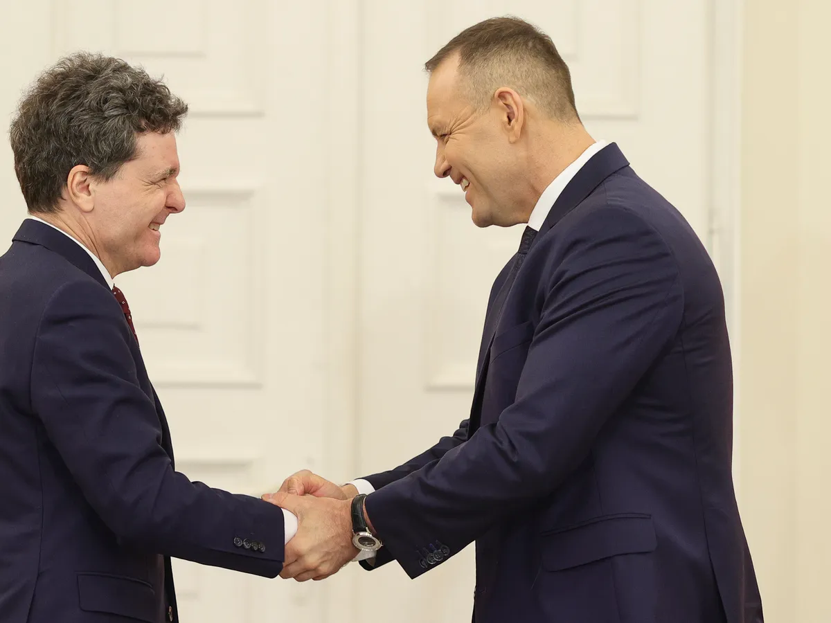 Nicușor Dan spune că România e sub „umbrela nucleară” a SUA. 8 țări europene, protejate nuclear de Franța