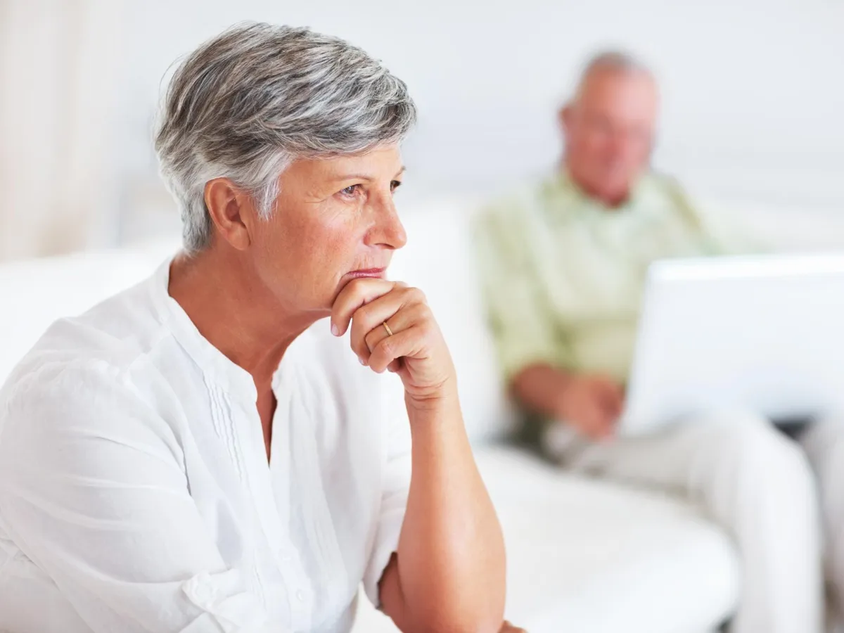 Pensionară la pensie - Foto: Freepik