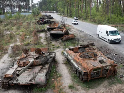 „Să vă amintiți cuvintele generalisimului”. De ce a ajuns șeful unei fabrici ruse de armament să-și dea foc în Piața Roșie din Moscova