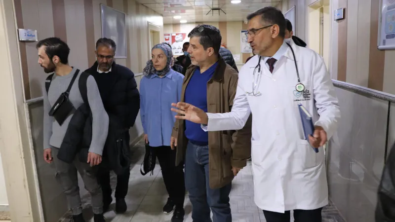 Inspectarea unui spital nou din nordul Siriei/Foto: newsweek