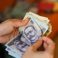 Cine nu va mai beneficia de suma netaxabilă din salariu? Cât va plăti angajatorul taxe din iulie? - Foto: Profimediaimages.ro (Imagine cu caracter ilustrativ)
