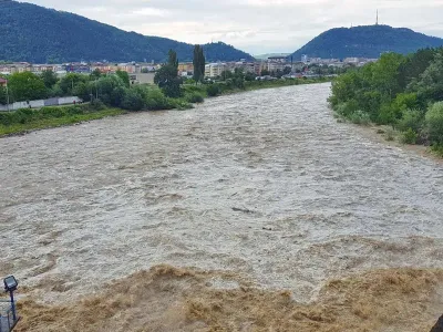 Cod Portocaliu de viituri pe râuri din 7 județe, Cod Galben de inundații în 24 de județe - Foto: Arhiva (Imagine cu rol ilustrativ)