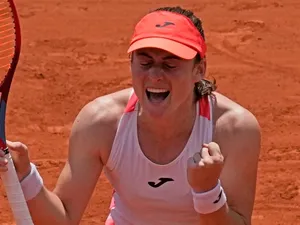 Tamara Zidansek a învins-o pe Paula Badosa și s-a calificat în semifinale la Roland Garros. / Foto: tsn.ca