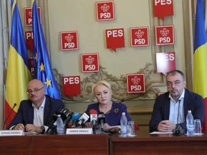 Leonard Bărăscu (președinte CNSRL Frăția) la masă cu ex-premierul Dăncilă la sediul PSD semnând un acord de colaborare / psd.ro