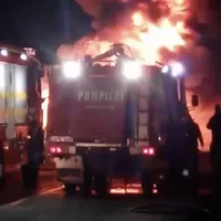 O cisternă cu 40 de tone de motoroină a luat foc în Brăila. Șoferul a fost găsit carbonizat Foto:Antena3