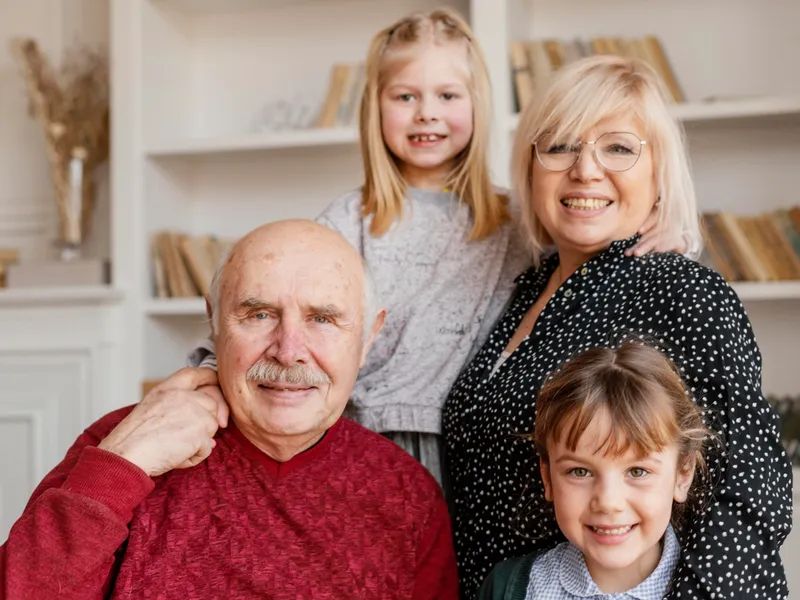 Ce drepturi poți avea la pensie fără să muncești? Există un concediu care nu-ți anulează vechimea Foto: Freepik (fotografie cu caracter ilustrativ)