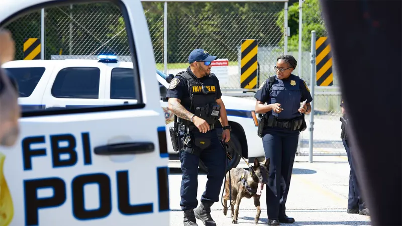 Român, arestat de FBI în SUA - Foto: FBIjobs.com