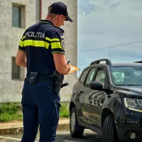 Părăsită de iubit, s-a trezit cu Poliția la ușă - Foto: Poliția Capitalei (rol ilustrativ)