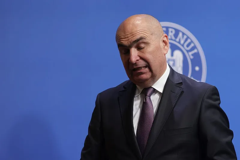 Ilie Bolojan, în conferinţă de presă, azi - Foto: INQUAM PHOTOS/George Călin