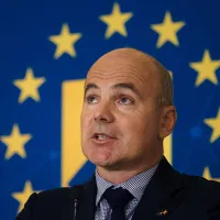 Rareş Bogdan, eurodeputat liberal. "Normal, voi candida" - Foto: Profimedia Images