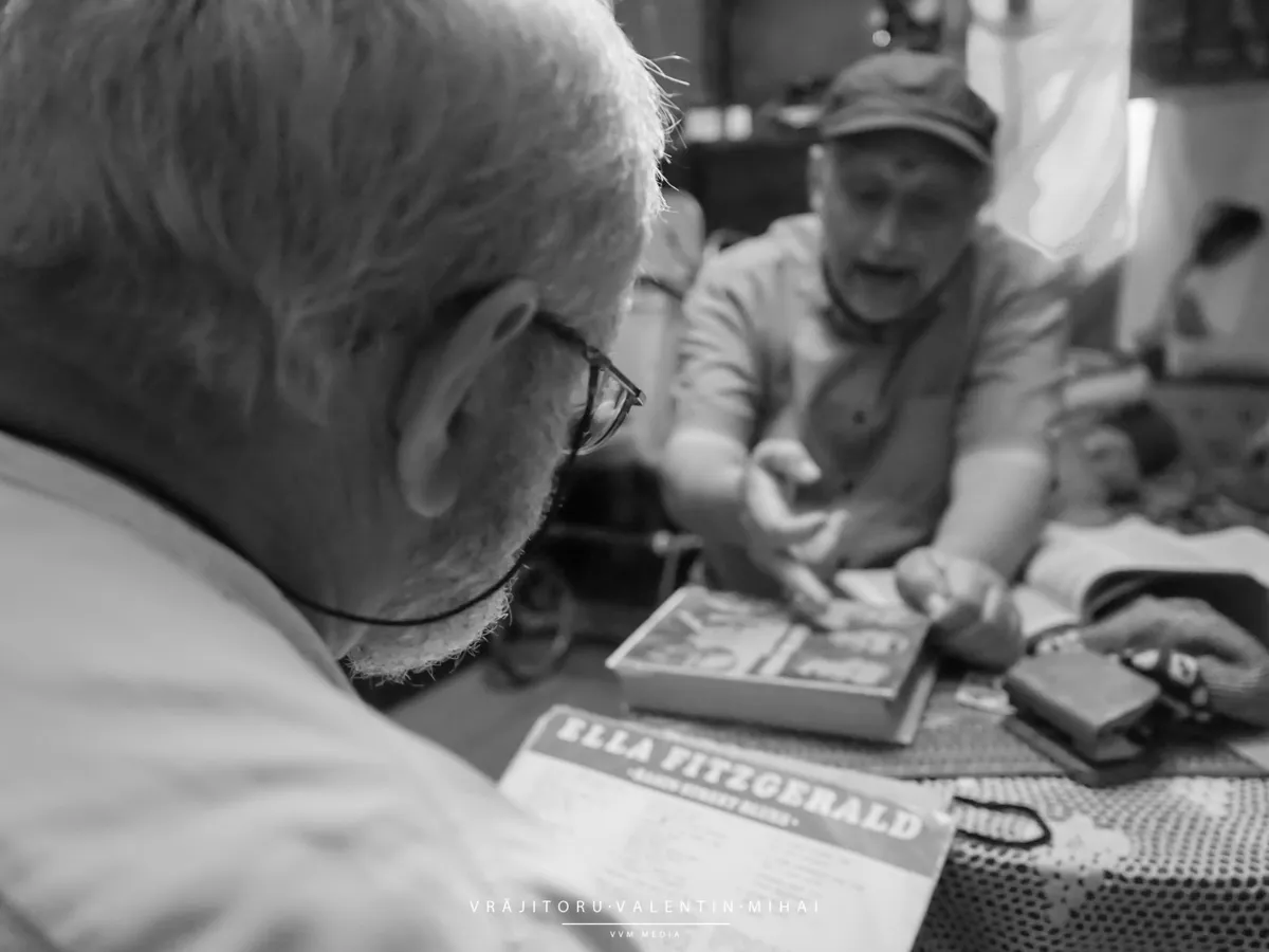 Daniel Vighi și Viorel Mrineasa, în „Porția de libefrtate”. FOTO: Vali Mihai Vrăjitoru