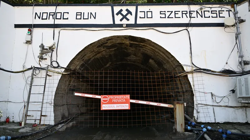 Primăria Praid lansează un apel oficial pentru donații, după dezastrul care a afectat salina - FOTO: Inquam Photos / Alex Nicodim