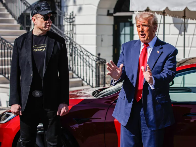 Tesla lui Musk, către „Politicianul” Elon și Trump: Taxele vamale vor scumpi mașinile americane - Foto: Profimedia Images (Imagine cu rol ilustrativ)