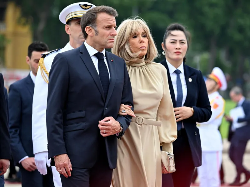 Emmanuel Macron, despre gestul viral al soției sale: „Trebuie ca toată lumea să se calmeze” - FOTO: Profimedia (imagine cu rol ilustrativ)
