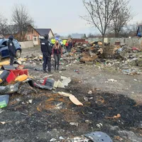 Garda de Mediu a stins trei incendii în 1 kilometru, lângă București. Focul, pentru metale. Foto Octavian Berceanu