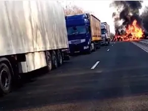 Șoferi ieşeni ce au tranzitat Ucraina sunt oripilaţi de poliţiştii de frontieră ucraineni/FOTO: ziaruldeiasi.ro