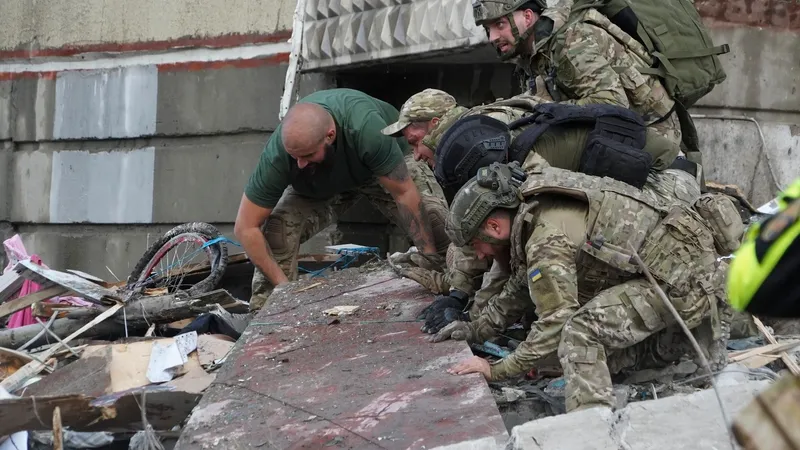 Ucraina va majora impozitele pentru a asigura finanțarea armatei în lupta împotriva Rusiei - FOTO: Profimedia(imagine cu rol ilustrativ)