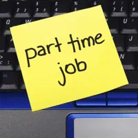 Guvernul a decis suprataxarea salariilor part-time. Impozitele vor fi la nivelul unui salariu întreg/FOTO: Profimedia
