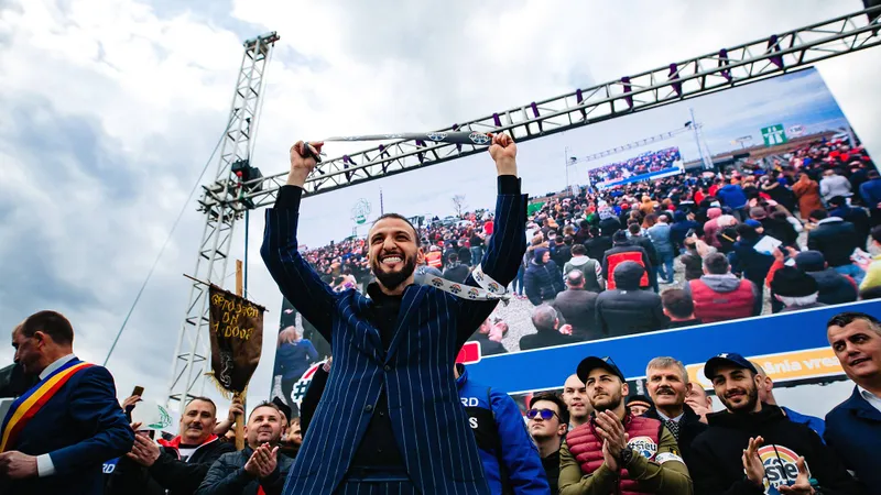 Ștefan Mandachi, omul de afaceri sucevean care a inițiat protestul #Șîeu. FOTO: Facebook