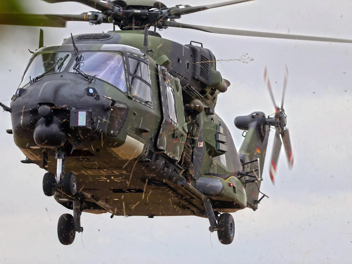 Spania trimite în România detașamentul Paznic cu elicoptere NH-90.