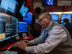 Indicele Nasdaq s-a apreciat, datorită acţiunilor Nvidia și Intel. Ce se întâmplă cu S&P 500? - Foto: Profimedia Images