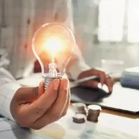 Sursele regenerabile au depăşit în premieră, în 2020, combustibilii fosili ca sursă de energie în UE. / Foto: cursdeguvernare.ro