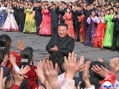 Dictatorul Kim Jong Un a fost ovaționat frenetic la alegerile pentru Adunarea Supremă a Poporului - Foto: Profimedia Images