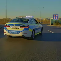 Mulți șoferi habar nu au cum să merge în giratoriu. Poliția Rutieră a făcut un film explicativ - Foto: captură video