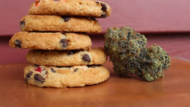 Clienții Uber Eats din Ontario vor putea în curând să comande produse din canabis pe aplicație/FOTO: Unsplash