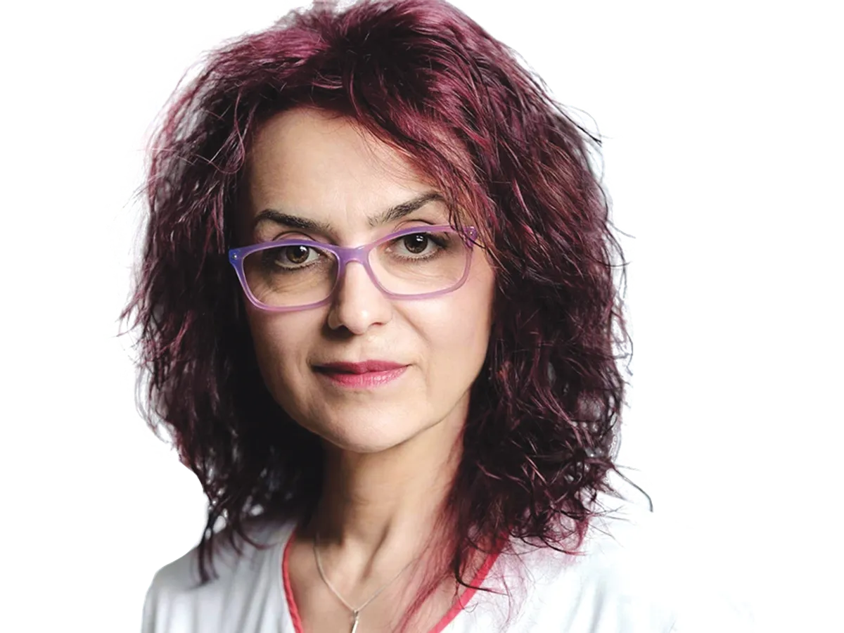 Dr. Antonela Burlacu este medic primar endocrinolog competență ecografie endocrină