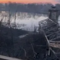 Avioane de război rusești distrug un pod în Cernihiv,  dar livrările de ajutoare nu sunt afectate/FOTO: Twitter/pravda