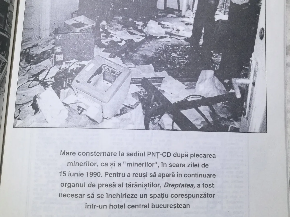Devastarea sediului PNTCD. FOTO: Arhiva Petre Muraru