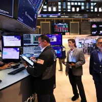 Fitch Ratings păstrează România pe acelaşi rating - Foto: Profimedia Images