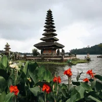 Templu în Bali - Foto: pexels.com/alleksana