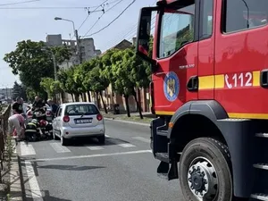 Un șofer de 76 de ani a spulberat o tânără de 17 ani pe trecerea de pietoni - Foto: IPJ Timiș